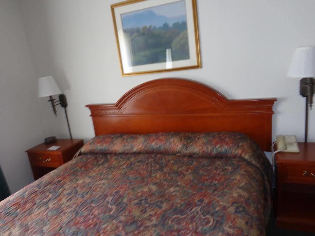 Country Inn & Suites By Radisson, Prairie Du Chien Zewnętrze zdjęcie